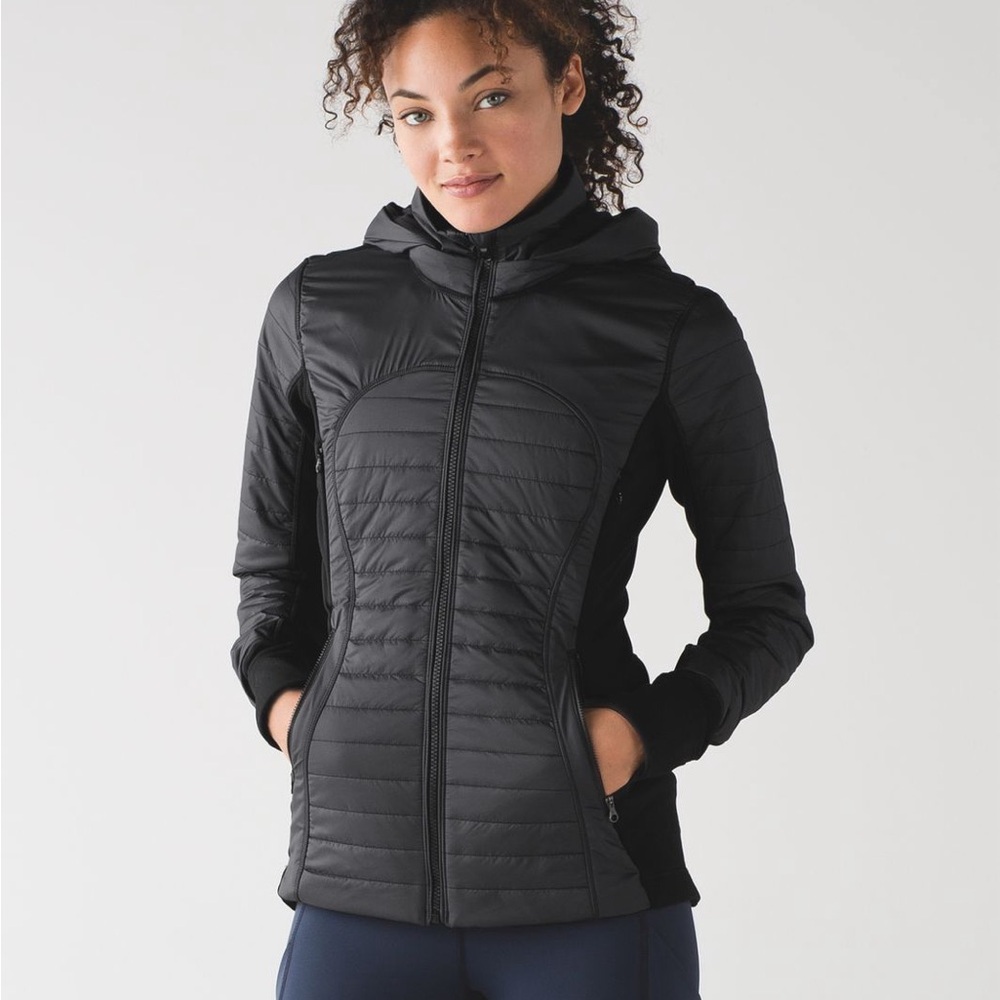 Lululemon First Mile Jacket Size 8 Black Quilted Run Training